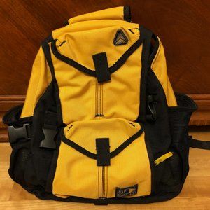 GAP Sling crossbody backpack, one shoulder, yellow